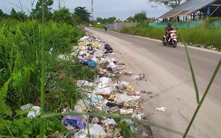 Banyak Bermunculan Tempat Pembuangan Sampah Liar di Sampit