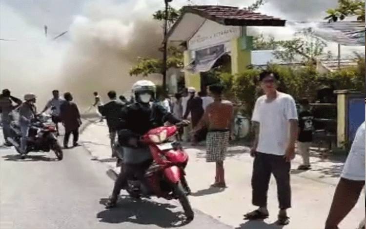 Bangunan SDN 4 Ketapang Sampit Terbakar