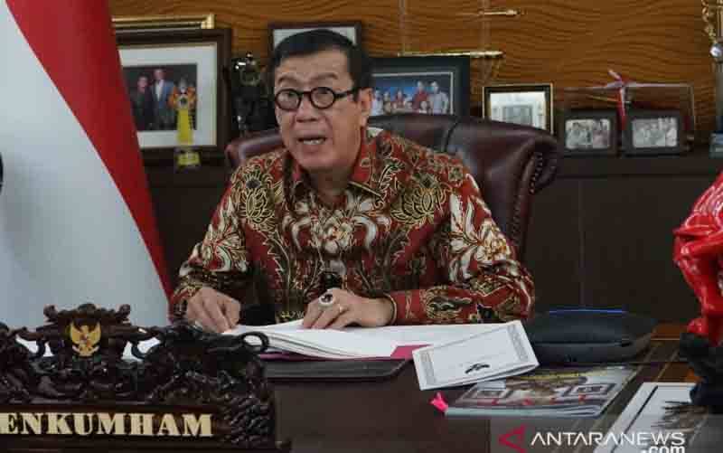 Menkumham: Tenaga Kerja Asing Tak Lagi Bisa Masuk Indonesia