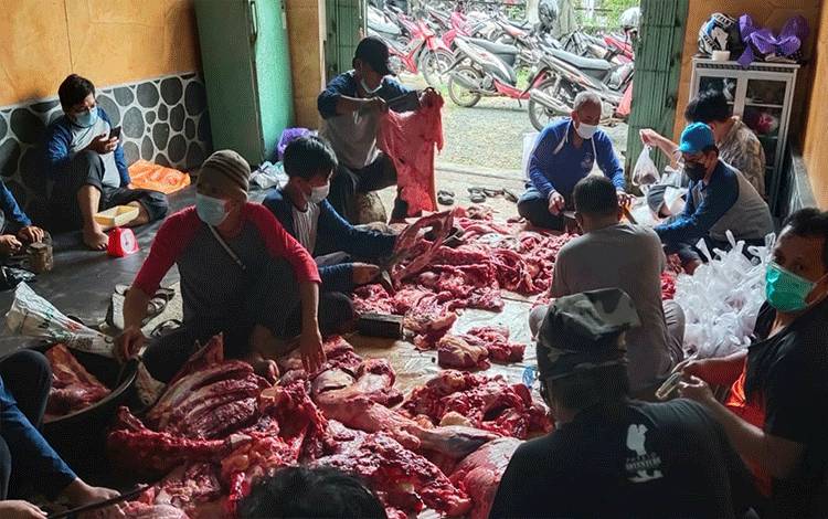 Momen Idul Adha, RSUD Kapuas Potong 10 Hewan Kurban
