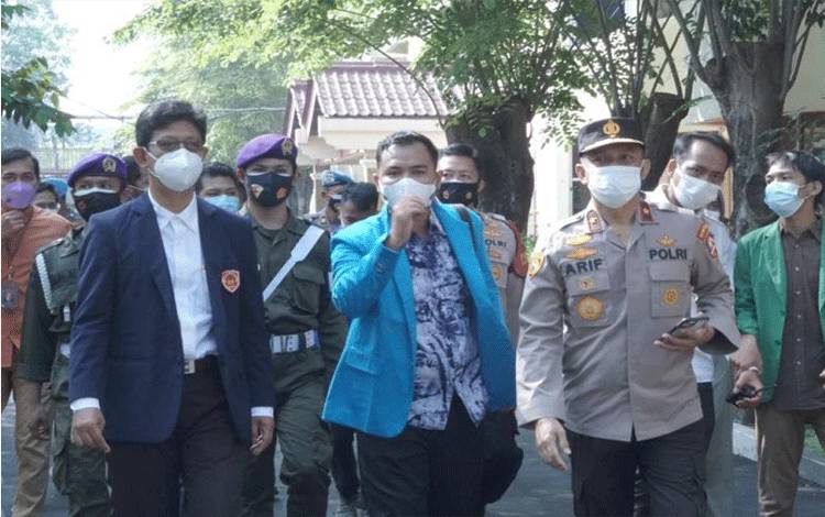 BEM Nusantara Dukung PPKM Diperpanjang dan Program Vaksinasi Massal