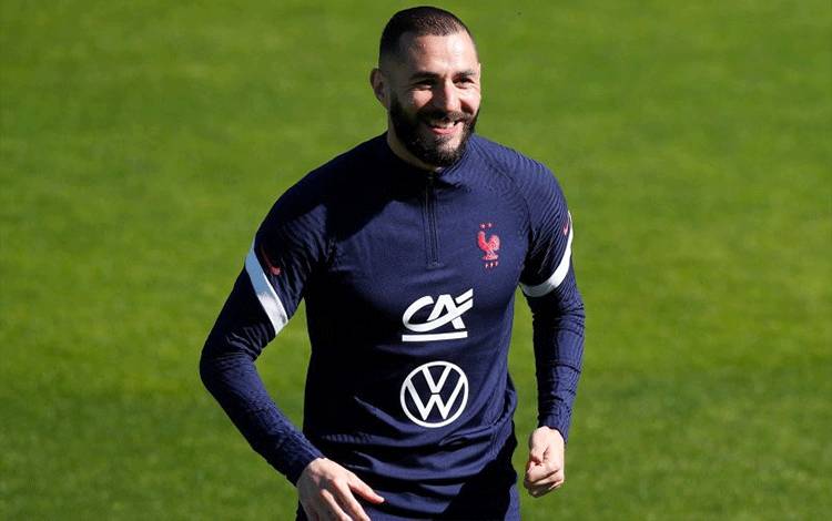 Karim Benzema Positif Terpapar COVID-19