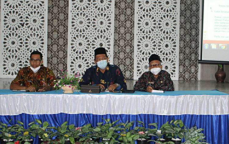 Kemenag Kapuas Sosialisasikan SE Terkait Penundaan PTM kepada Madrasah