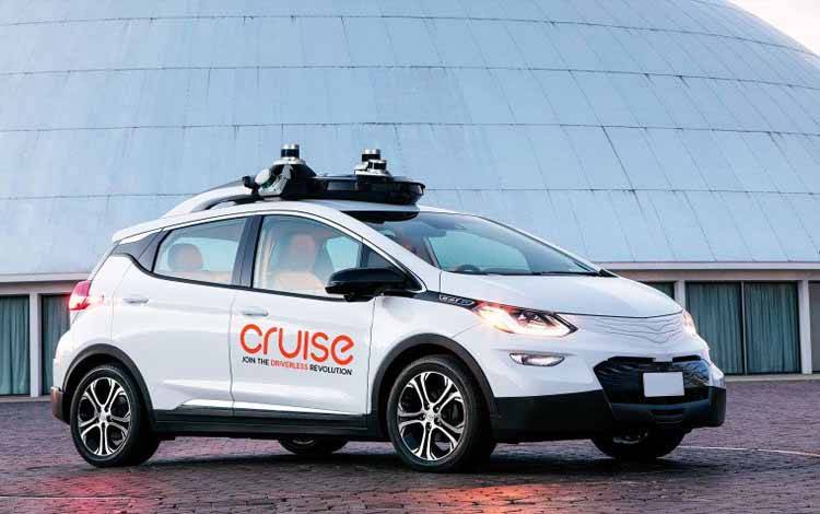 GM Gugat Ford atas Penggunaan Merek Dagang BlueCruise