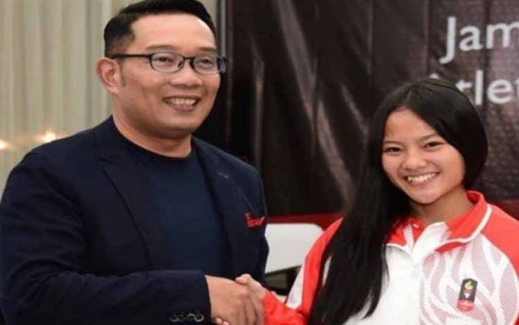 Ridwan Kamil Beri Bonus Windy Cantika Rp 300 Juta