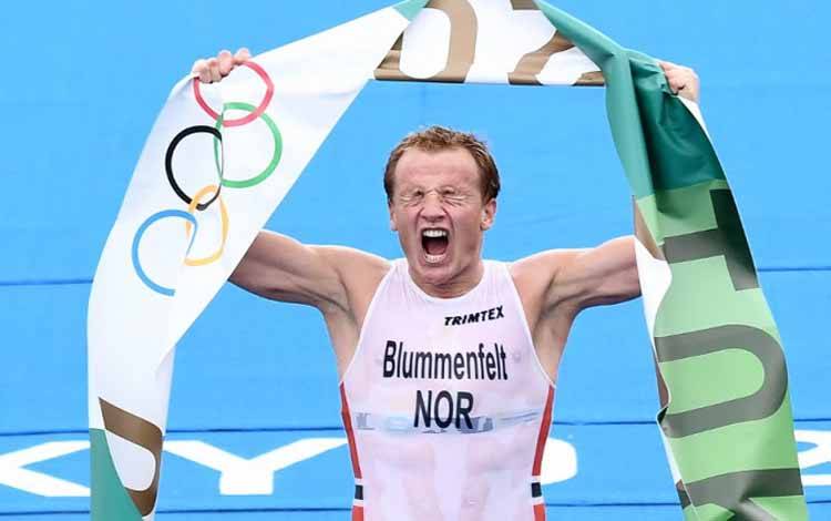 Medali Emas Triathlon Putra Tokyo 2020 Disabet Kristian Blummenfelt