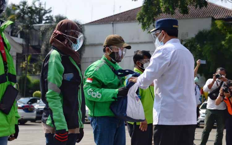 Kemenhub Atur Syarat Perjalanan Darat pada Masa PPKM Level 1-4