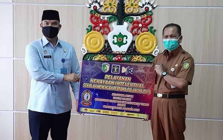 Guru Bergejala Covid-19 Dilarang Turun Ke Sekolah