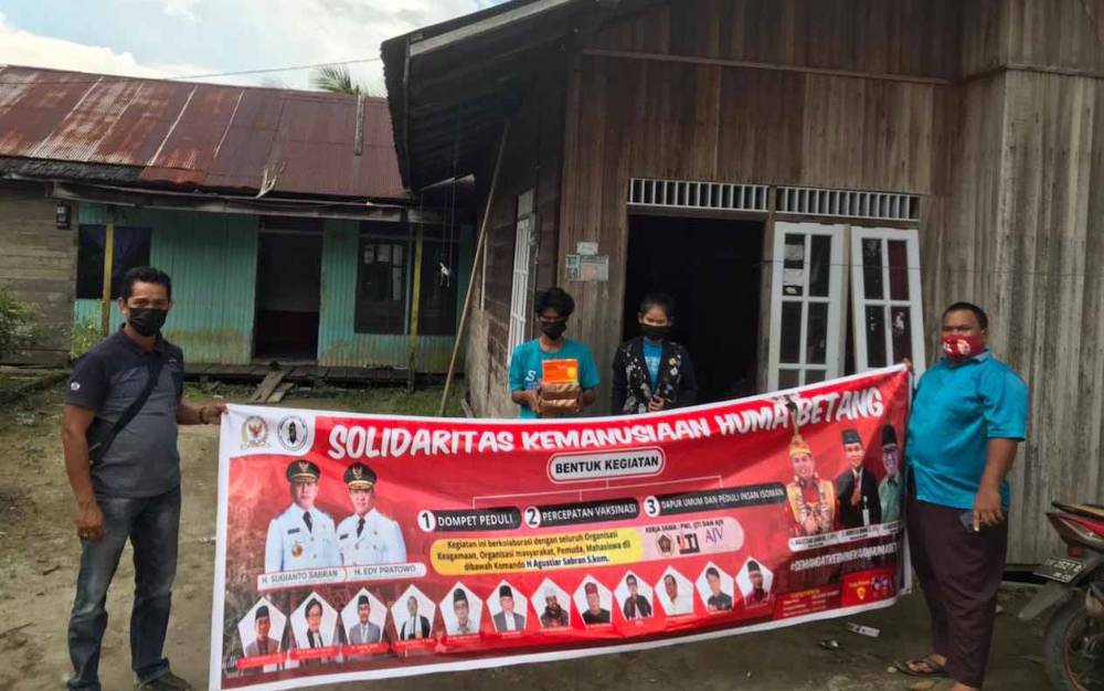 Solidaritas Kemanusiaan Huma Betang Peduli Warga Isolasi Mandiri di Sampit