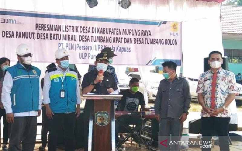 Wabup Murung Raya Resmikan Jaringan Listrik di Empat Desa