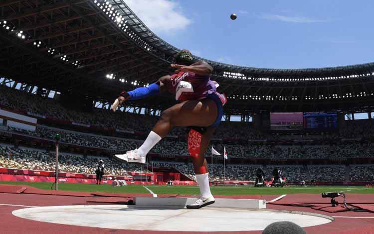 IOC Selidiki Gerakan yang Digunakan Atlet AS Saunders di Podium