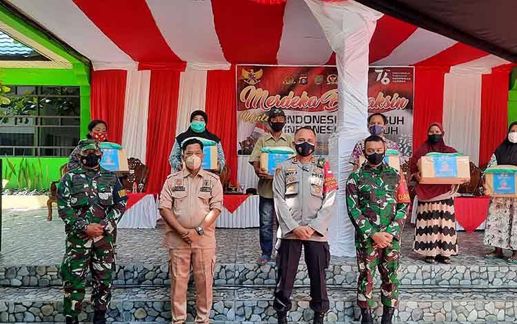 Polres Kobar Gelar Vaksinasi Dosis 2 Secara Massal