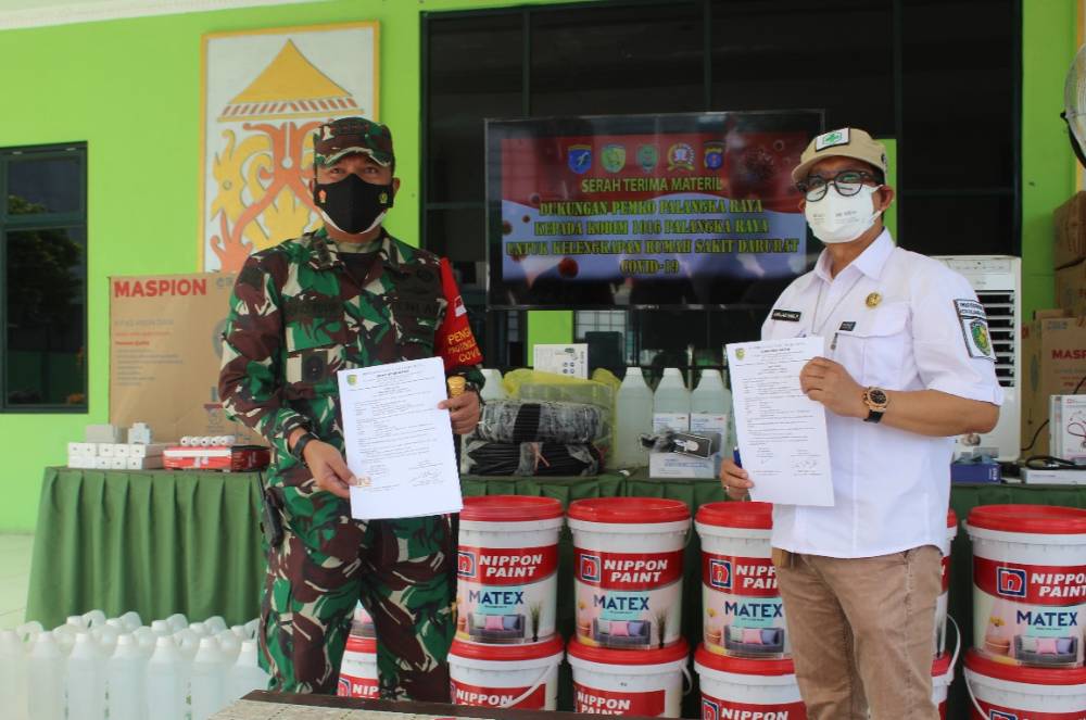 Kodim Palangka Raya Terima Bantuan Hibah untuk RS Darurat dan Isolasi Covid-19
