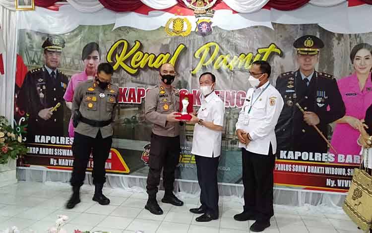 Jabatan Kapolres Katingan Diserahterimakan