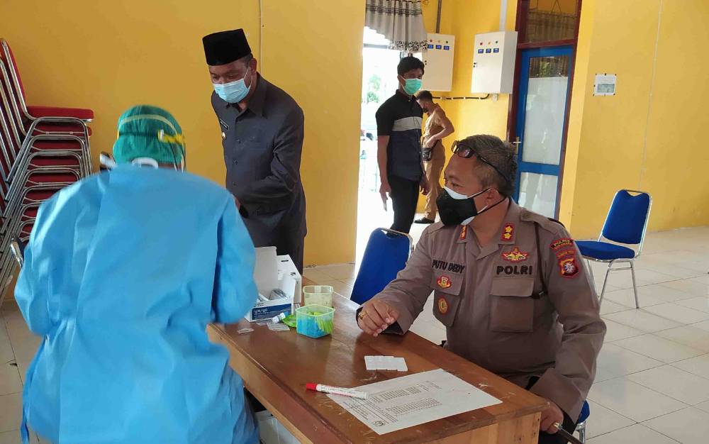 Hasil Survei Acak, Antibodi Tenaga Kesehatan Sukamara Mulai Terbentuk setelah Divaksin