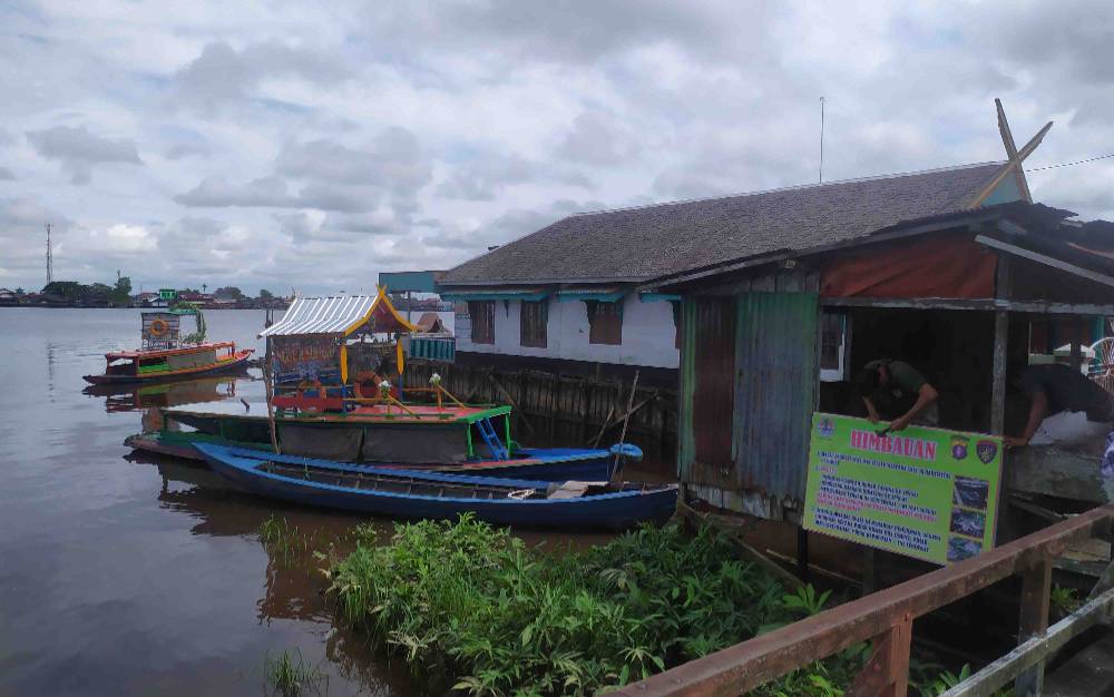 BKSDA Tambah Papan Peringatan Daerah Rawan Buaya di Mentaya Seberang