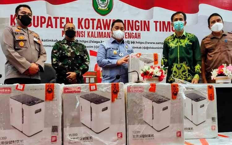 Pemkab Kotim Serahkan Bantuan Oksigen Ekstraktor untuk RSUD dr Murjani Sampit