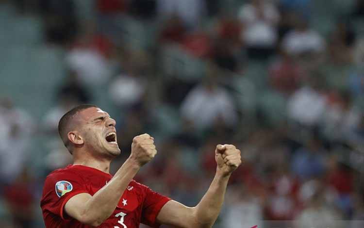 Atalanta Pinjam Merih Demiral dari Juventus