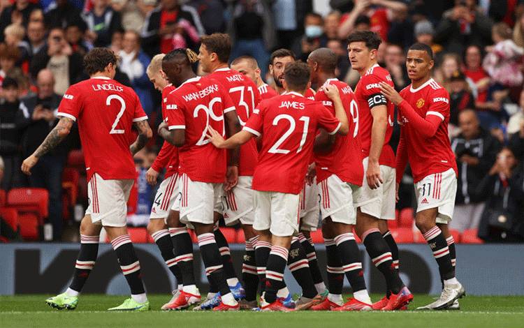 MU Rontokkan Everton 4-0 Tapi Solksjaeringatkan Tetap Waspada