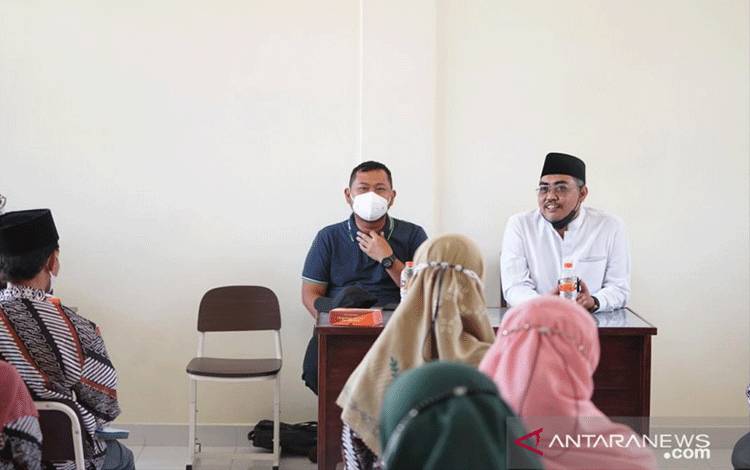 Wakil Ketua MPR: Guru Jadikan Para Santri Gemar Membaca