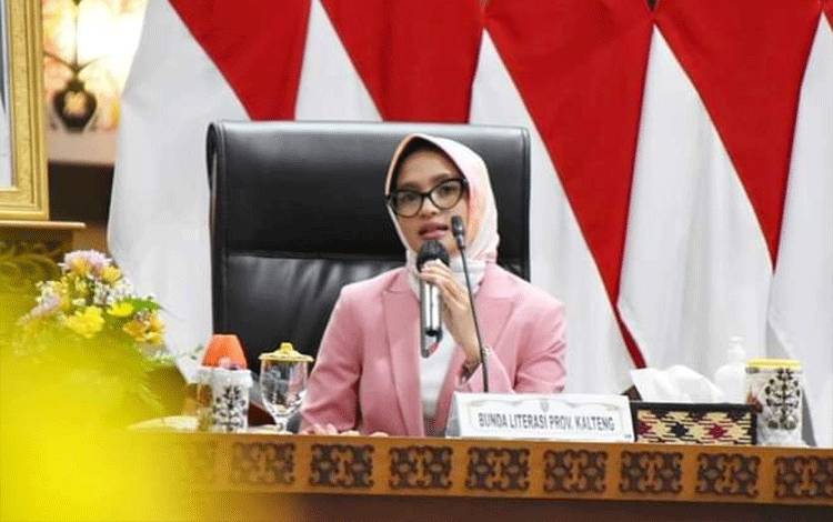 Ketua TP-PKK Kalteng Minta Orang Tua Dampingi Anak Belajar Online