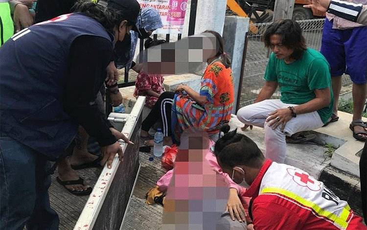 Tiga Remaja Putri di Sampit Jadi Korban Tabrak Lari
