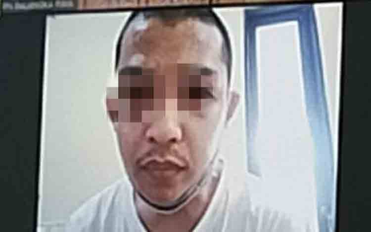 Terdakwa Akui Curi Ponsel untuk Dijual