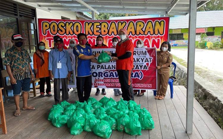 Forgawara Peduli Korban Kebakaran dan Masyarakat Lansia