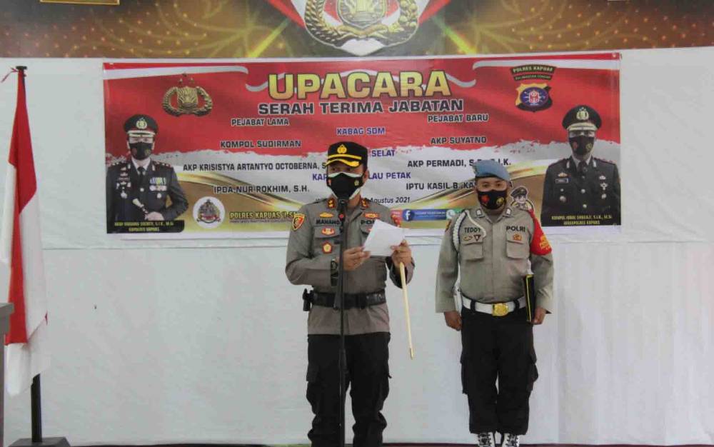 Ini Pesan Kapolres Kapuas saat Sertijab Kabag SDM dan Dua Kapolsek