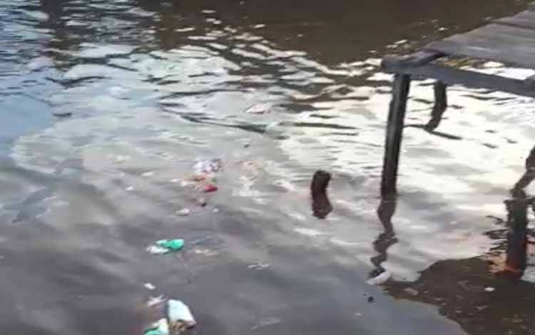 Dianggap Lamban, DPRD Kotim Harusnya Panggil KSOP Terkait Tumpahan CPO