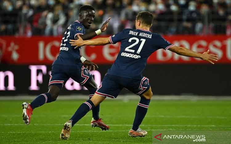 PSG Lanjutkan Awal Musim Sempurna Seusai Tekuk Brest 4-2