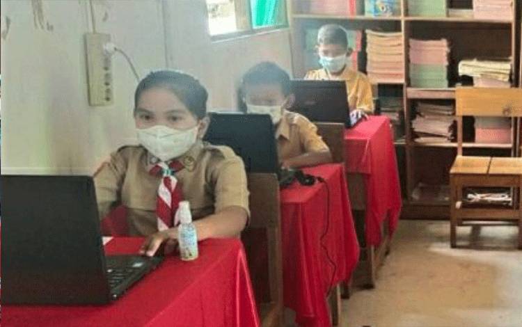 Kepala Sekolah di Kapuas Sambut Baik Pelaksanaan Try Out Asesmen Berbasis Komputer