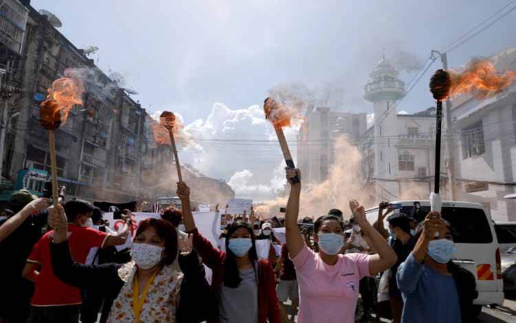Kekerasan Pascakudeta Berlanjut, Myanmar Tangkap 2 Jurnalis Lagi