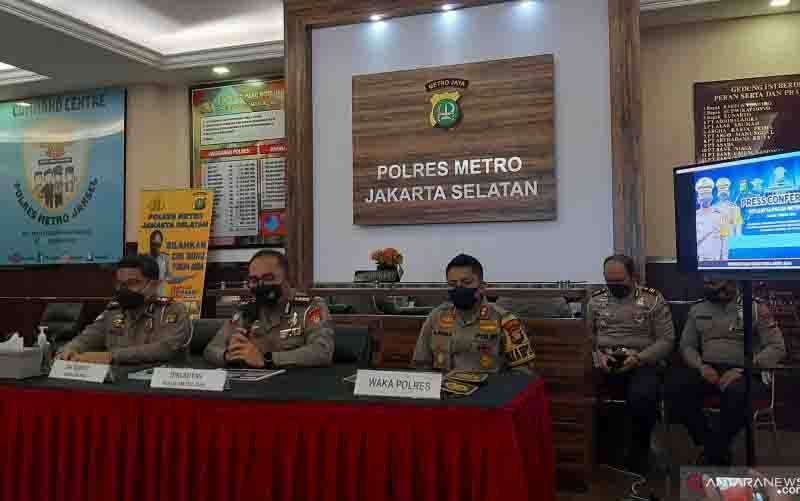 Pengemudi Fortuner Berplat Dinas Polri Jadi Tersangka Tabrak Lari