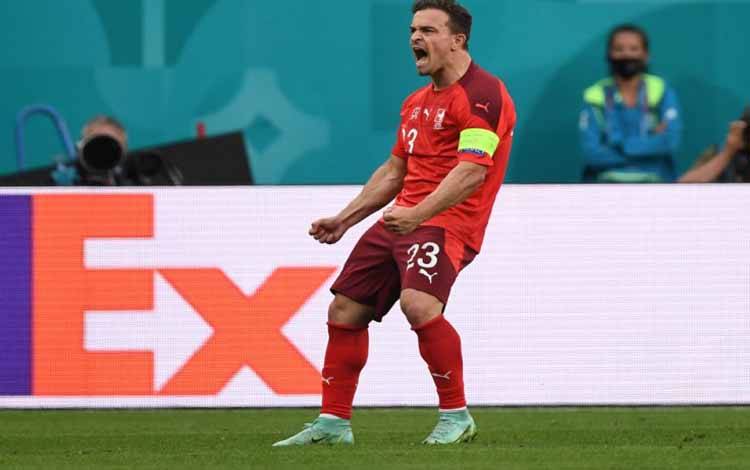 Lyon Sepakat Datangkan Shaqiri dari Liverpool