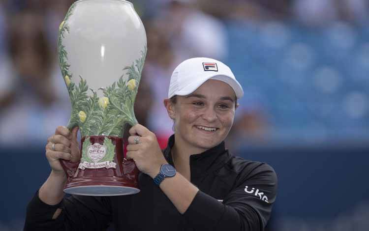 Barty Taklukkan Teichmann untuk Juarai Cincinnati Masters