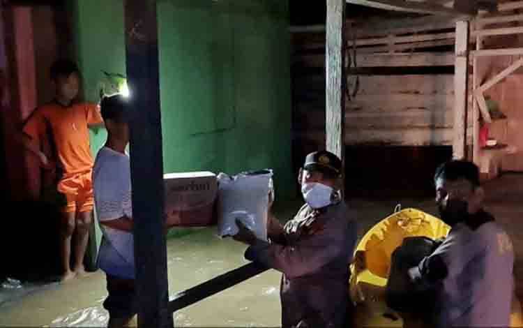 Bandjir Landa Dua Desa di Kecamatan Aruta, Ratusan Warga Mengungsi