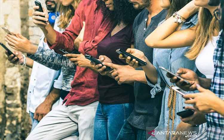 Psikolog: Smartphone Jadi Ikon Gaya Hidup