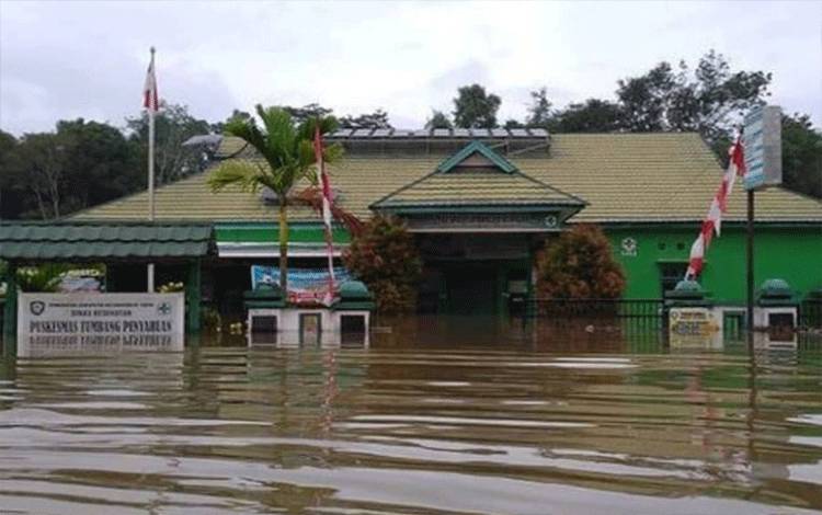 Warga Desa Tumbang Penyahuan Mulai Terserang Penyakit Gatal-gatal Pascabanjir