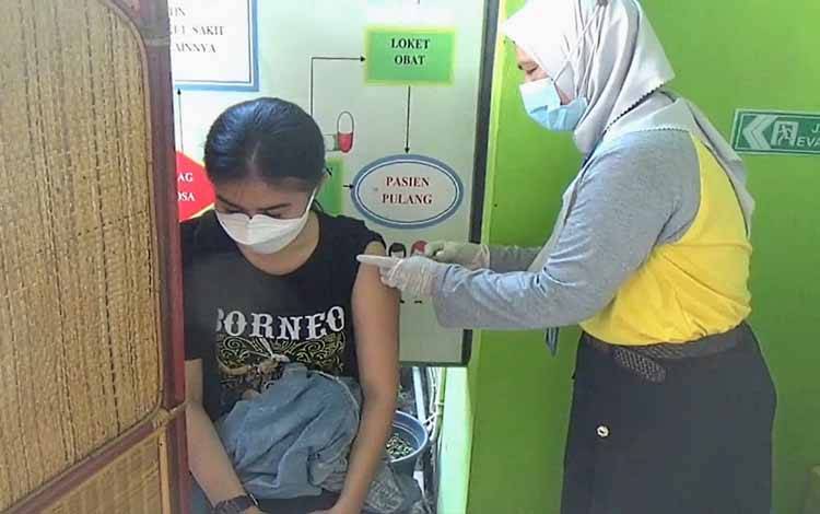 Pendaftaran Vaksinasi Online Mampu Minimalisasi Kerumunan di Kotim