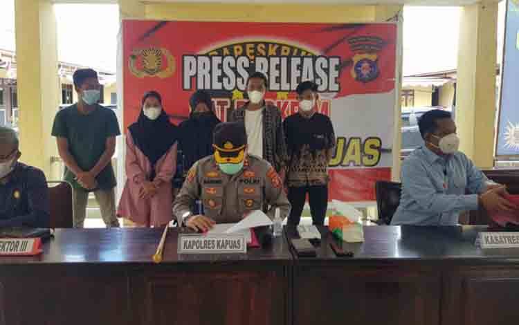Diperiksa Polres Kapuas, Oknum Mahasiswa Viral Berjoget di Ambulans Sampaikan Permintaan Maaf