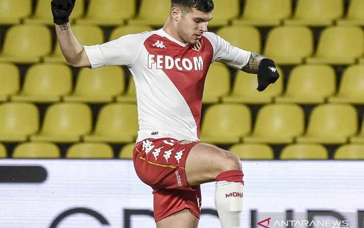AC Milan Belanja Lagi, Datangkan Pietro Pellegri dari Monaco