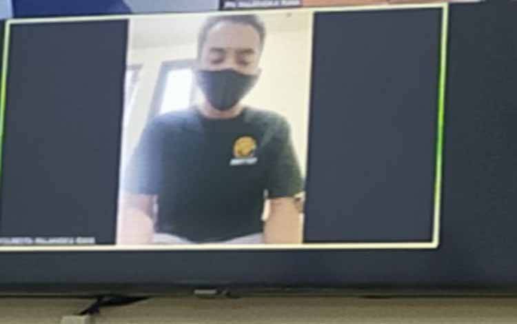 Manager Toko Gelapkan Uang Perusahaan untuk Judi Online