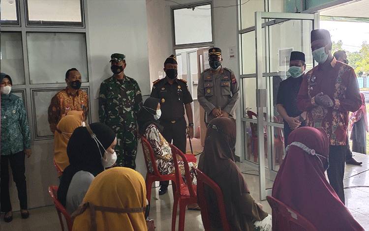 Dari 700 Ibu Hamil di Sukamara Hanya 235 Orang yang Bisa Divaksin Covid-19
