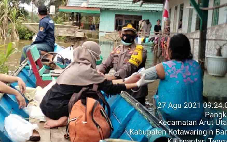 Korban Banjir Arut Utara Mulai Keluhkan Masalah Kesehatan
