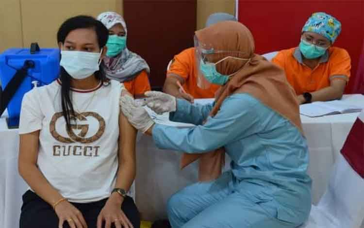 BKKBN Kalteng Siap Jalankan Vaksinasi Keluarga