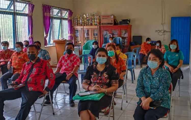 Ketua DPRD Gunung Mas Dukung Advokasi Vaksinasi Covid-19 di Kecamatan
