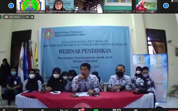 Kepala Dinas Pendidikan Kotim: Guru Tidak Dapat Digantikan Teknologi