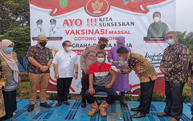 Pencanangan Vaksinasi Gotong Royong Diharapkan Dorong Dunia Usaha Lain Ikut Berpartisipasi