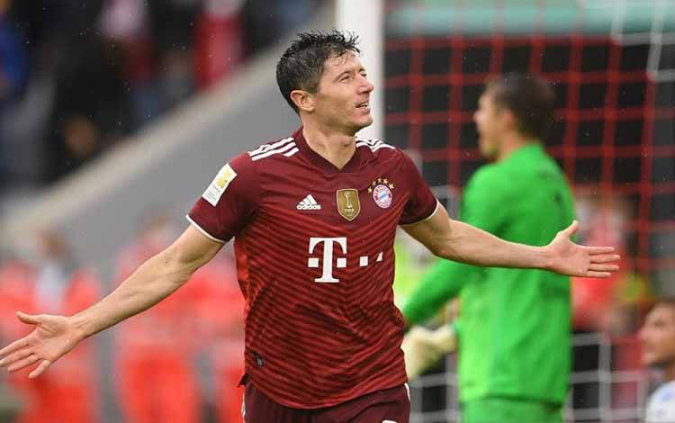 Lewandowski Kemas Trigol, Bayern Berondong Hertha 5-0